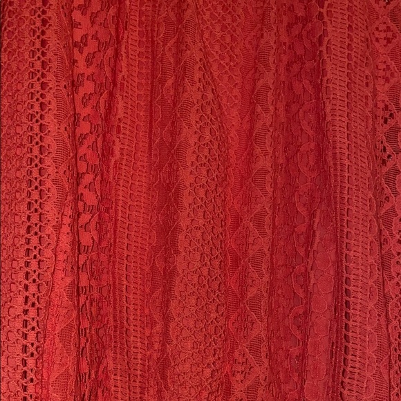 ๐Sold๐ Roz & Ali Orange Relaxed Blouse with Dolman Sleeves and Flutter Neckline - Picture 3 of 6